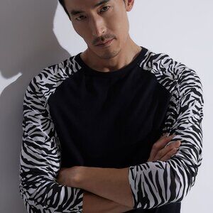 zebra print raglan long sleeve tee shirt kaede jersey NWT